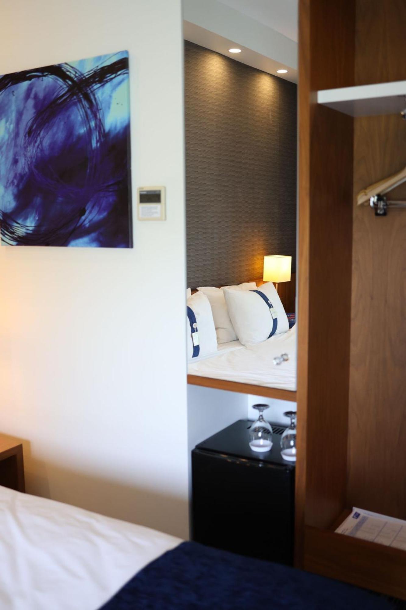 Holiday Inn Express Manisa-West By Ihg Esterno foto