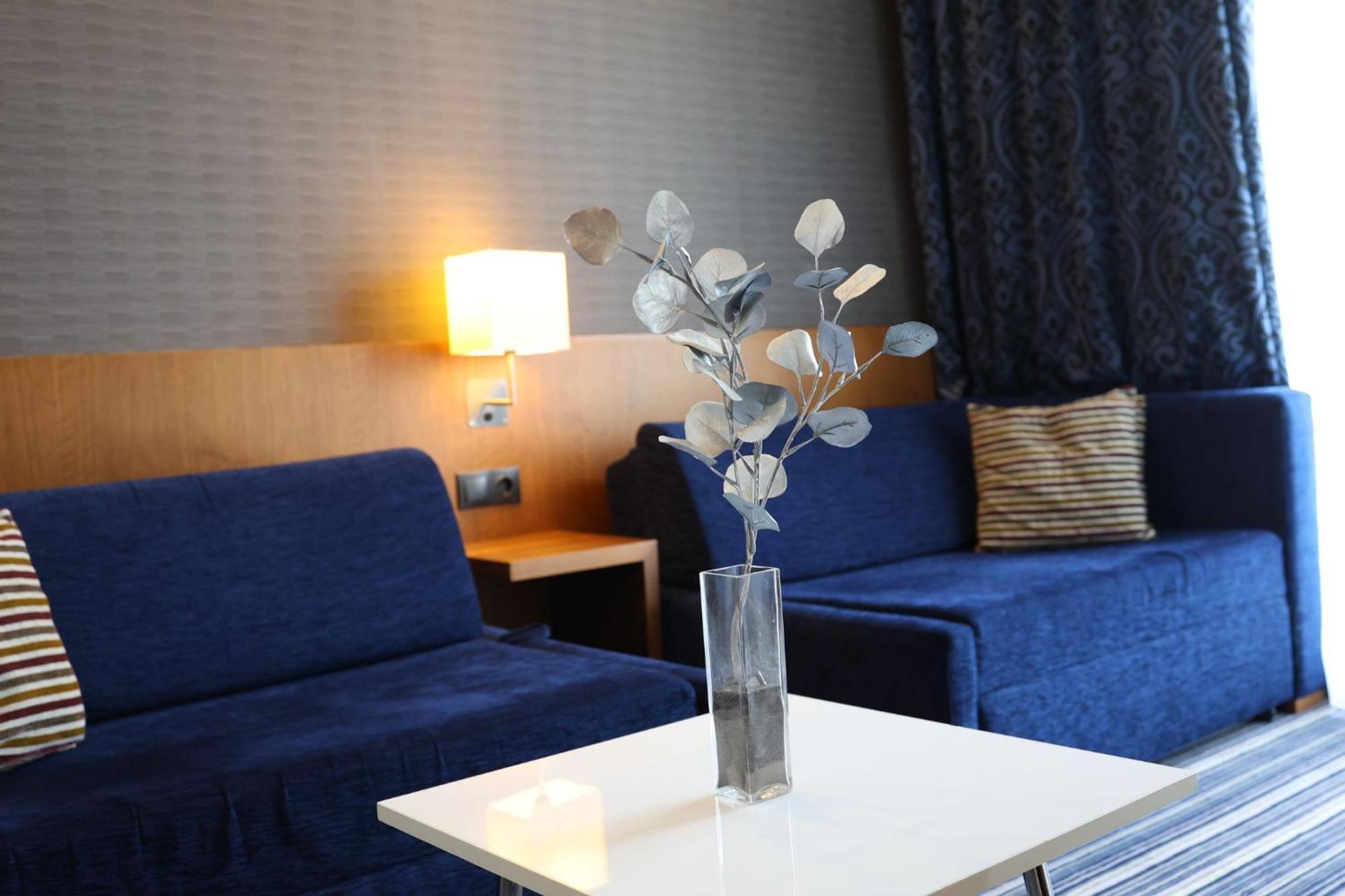Holiday Inn Express Manisa-West By Ihg Esterno foto