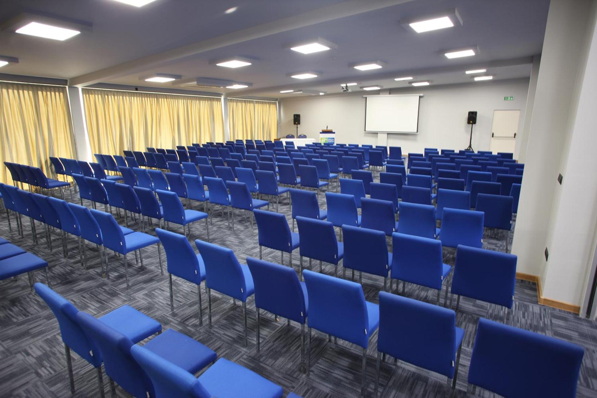 Holiday Inn Express Manisa-West By Ihg Esterno foto