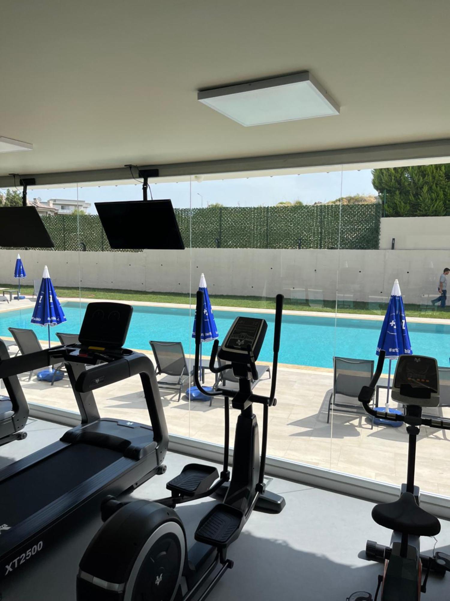 Holiday Inn Express Manisa-West By Ihg Esterno foto