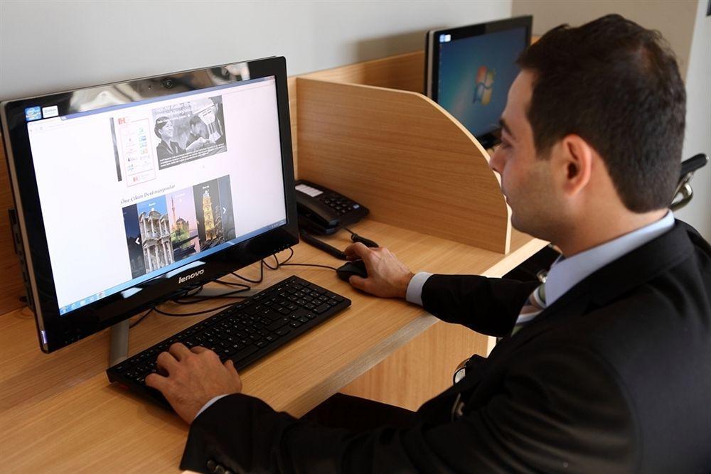Holiday Inn Express Manisa-West By Ihg Esterno foto