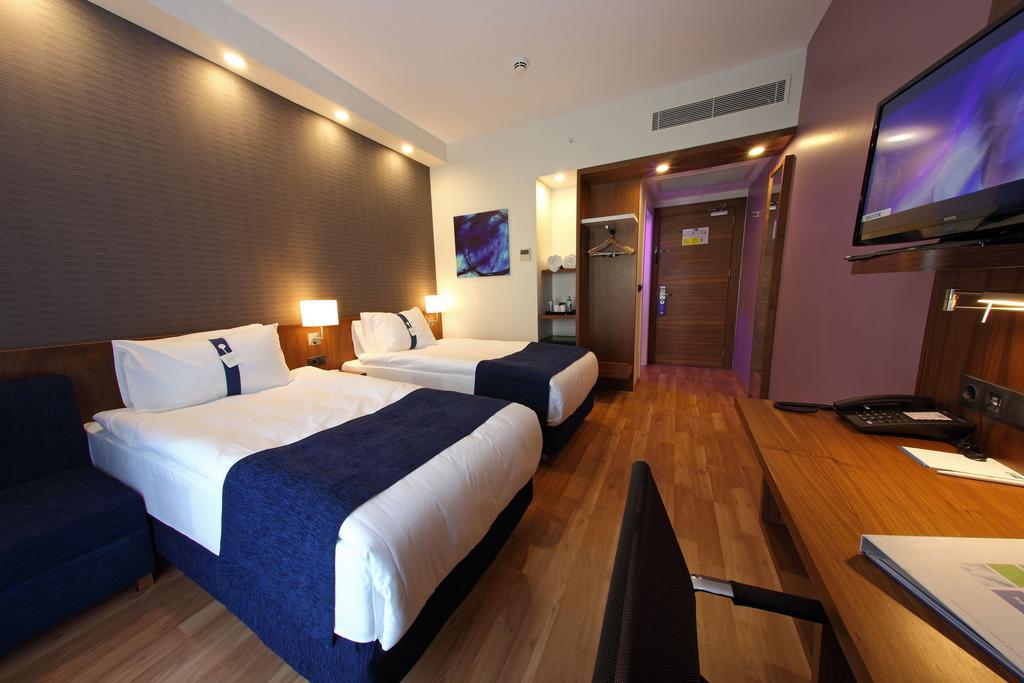 Holiday Inn Express Manisa-West By Ihg Esterno foto