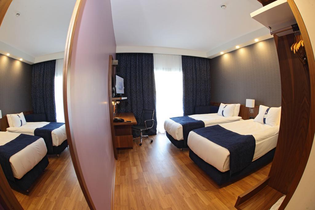 Holiday Inn Express Manisa-West By Ihg Esterno foto