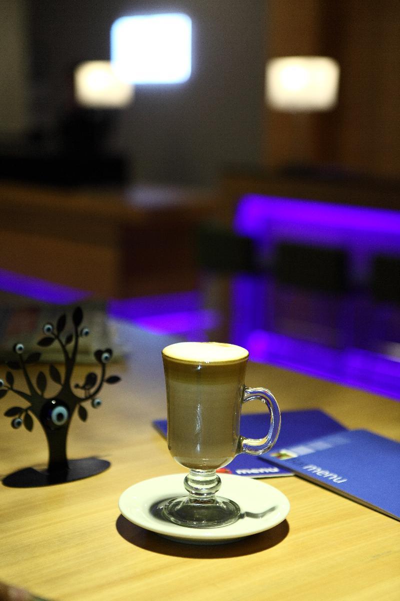 Holiday Inn Express Manisa-West By Ihg Esterno foto