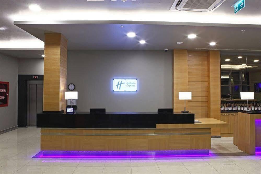 Holiday Inn Express Manisa-West By Ihg Esterno foto